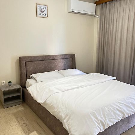 Mamour Apartment In Athènes Extérieur photo